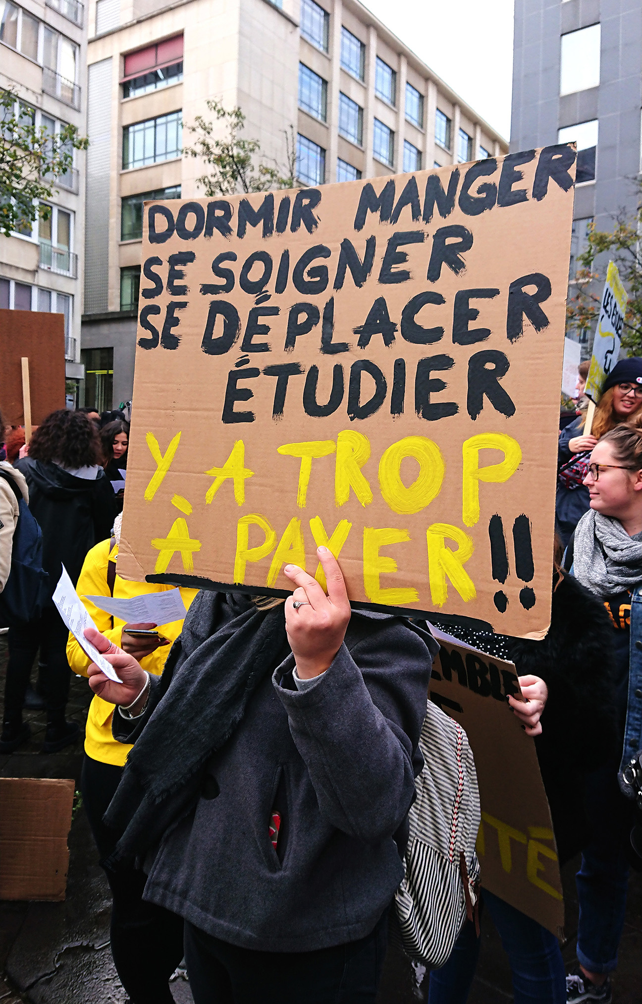 You are currently viewing Précarité estudiantine : « J’ai l’impression d’être une mendiante »